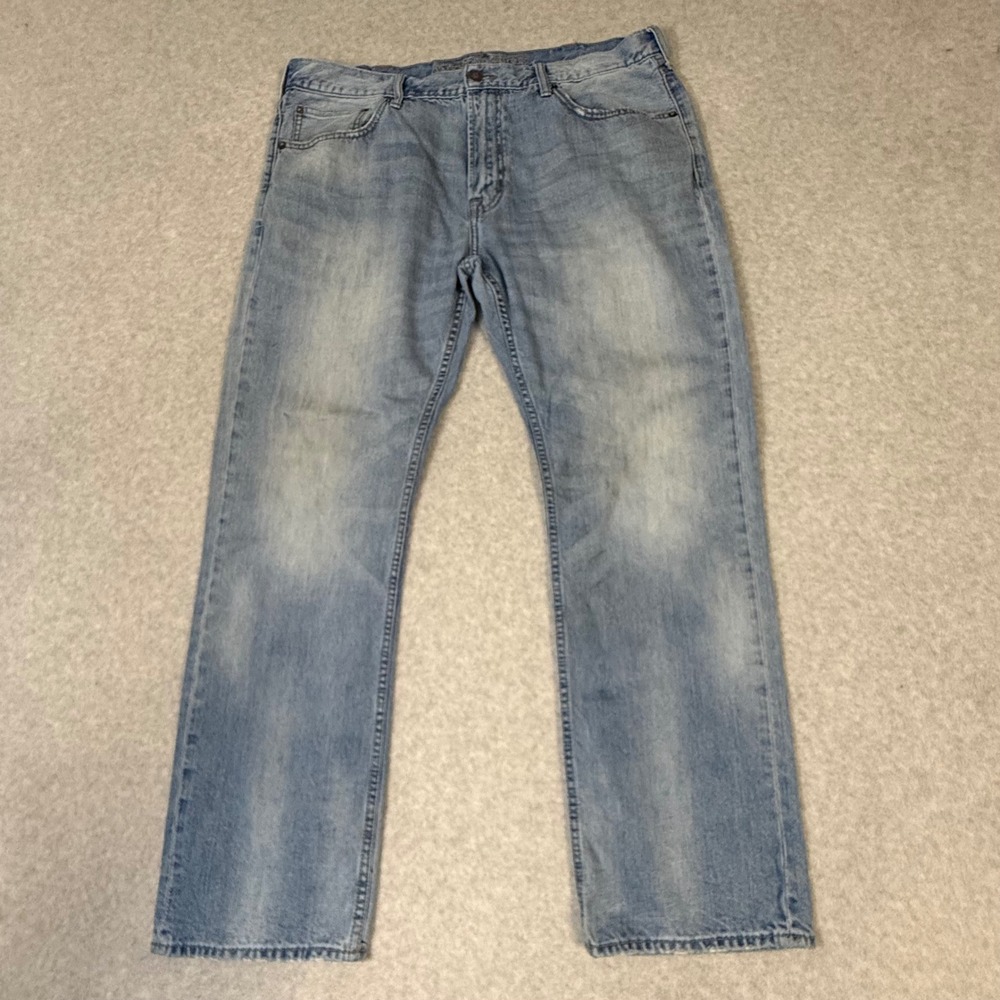 American Eagle Outfitters Mens Original Straight Vintage Jeans Light Wash 38x32